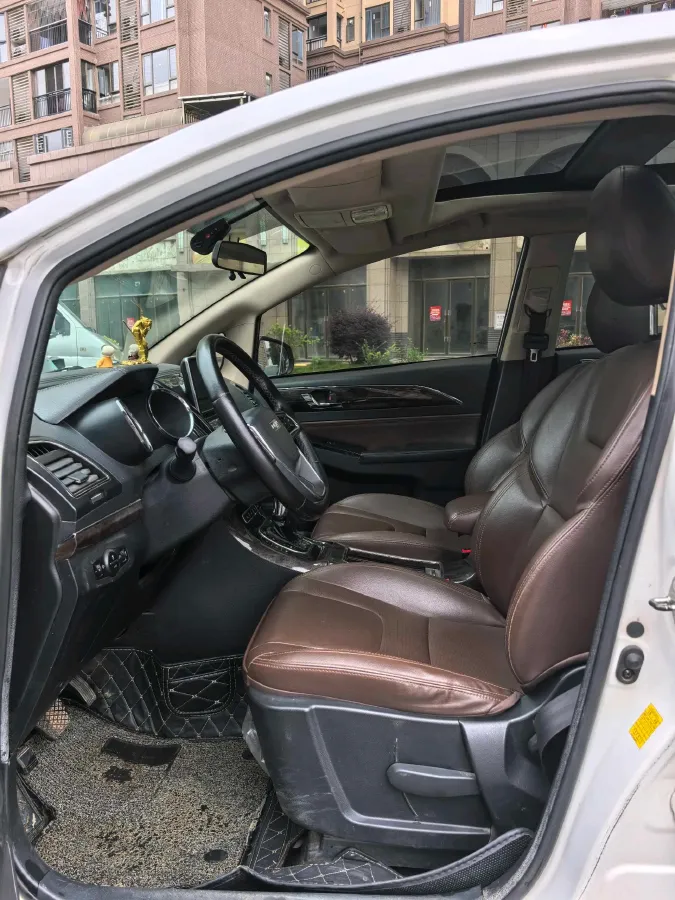 2017 LiFan XuanLang 2.0L 141HP L4 CVT,autocango,china used car exporter,china ev exporter,chinese used car exporter,chinese used ev exporter