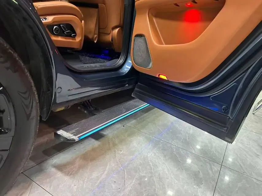 2024 AITO AITO M7 1.5T 152HP L4 REEV 42KWH,autocango,china used car exporter,china ev exporter,chinese used car exporter,chinese used ev exporter