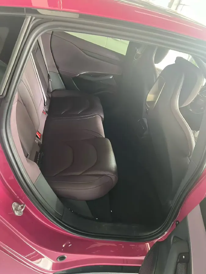 2024 MI SU7 BEV 101KWH,autocango,china used car exporter,china ev exporter,chinese used car exporter,chinese used ev exporter