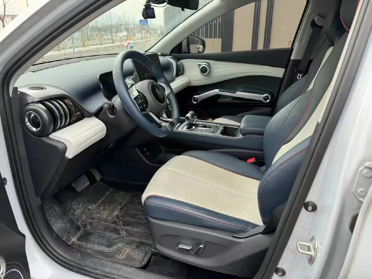 2022 Hycan Z03 BEV 64.23KWH,autocango,china used car exporter,china ev exporter,chinese used car exporter,chinese used ev exporter