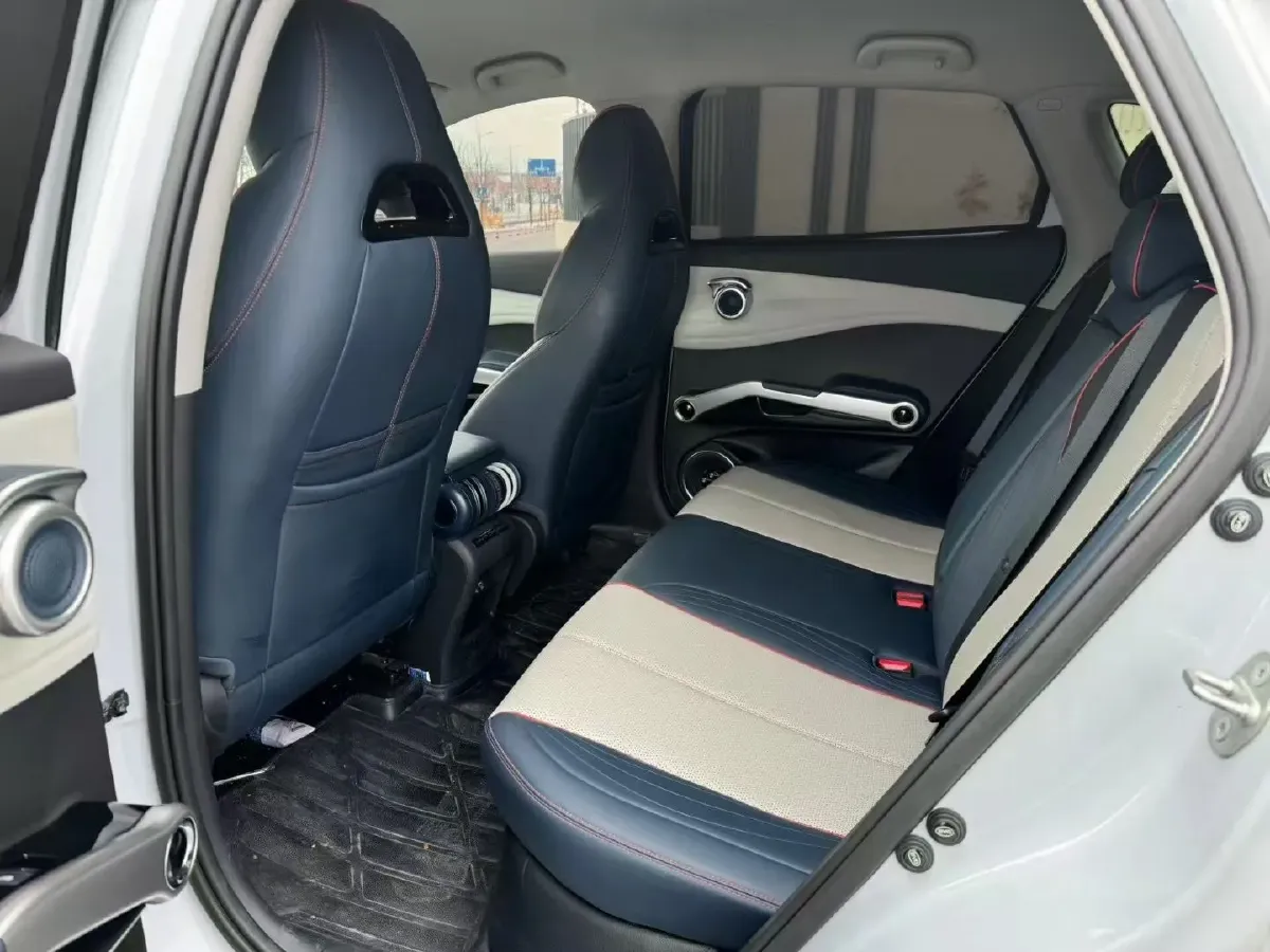 2022 Hycan Z03 BEV 64.23KWH,autocango,china used car exporter,china ev exporter,chinese used car exporter,chinese used ev exporter