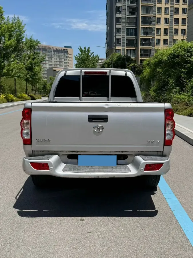 2021 Great Wall Wingle 5 2.0T 139HP L4 6MT,autocango,china used car exporter,china ev exporter,chinese used car exporter,chinese used ev exporter
