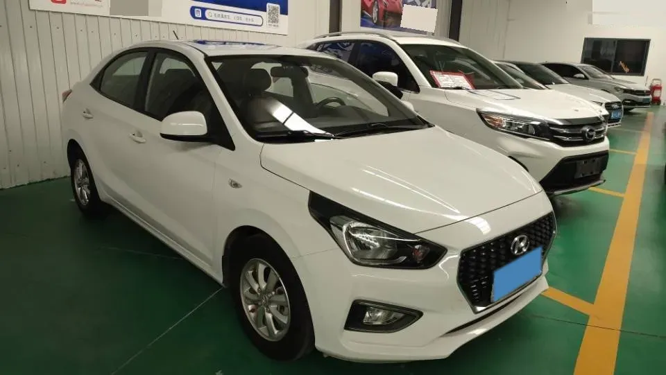 2017 Hyundai Reina 1.4L 95HP L4 4AT,autocango,china used car exporter,china ev exporter,chinese used car exporter,chinese used ev exporter