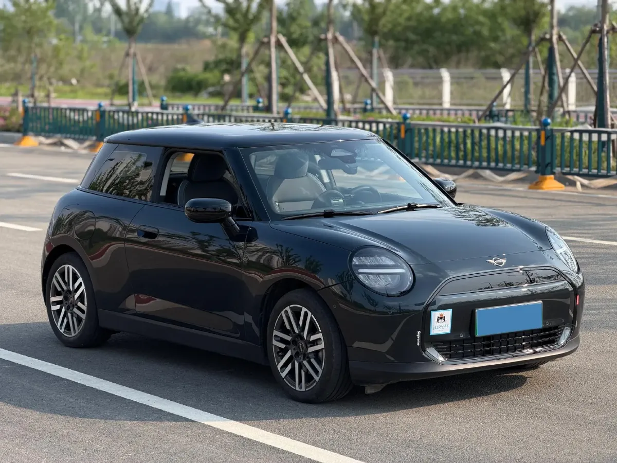 2025 MINI COOPER BEV 51.5KWH,autocango,china used car exporter,china ev exporter,chinese used car exporter,chinese used ev exporter