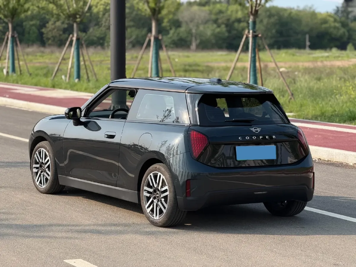 2025 MINI COOPER BEV 51.5KWH,autocango,china used car exporter,china ev exporter,chinese used car exporter,chinese used ev exporter