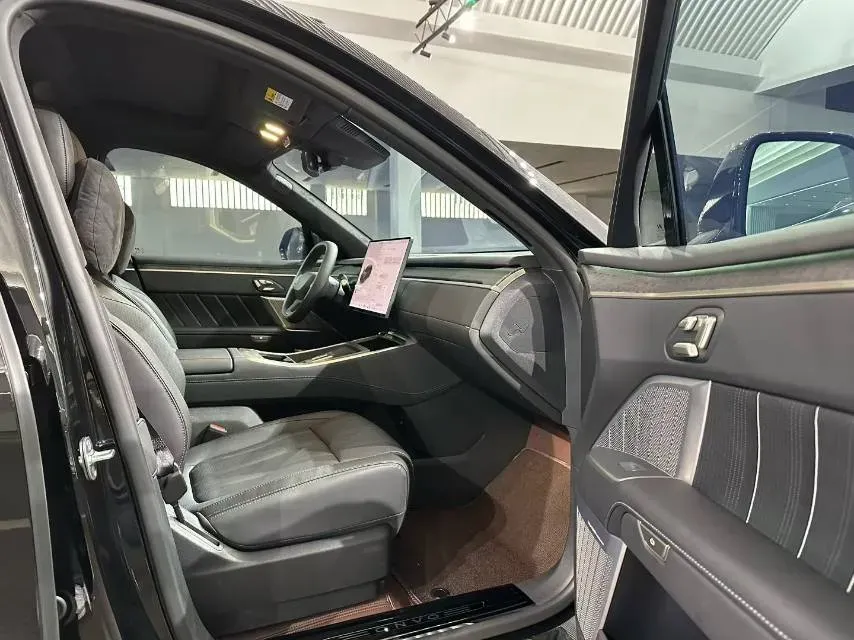 2025 ONVO L90 BEV,autocango,china used car exporter,china ev exporter,chinese used car exporter,chinese used ev exporter