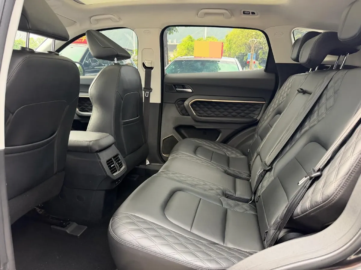 2020 Haval H6 1.5T 169HP L4 7DCT,autocango,china used car exporter,china ev exporter,chinese used car exporter,chinese used ev exporter