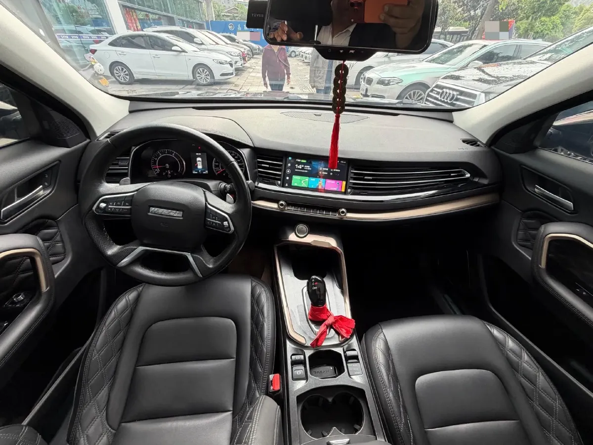 2020 Haval H6 1.5T 169HP L4 7DCT,autocango,china used car exporter,china ev exporter,chinese used car exporter,chinese used ev exporter