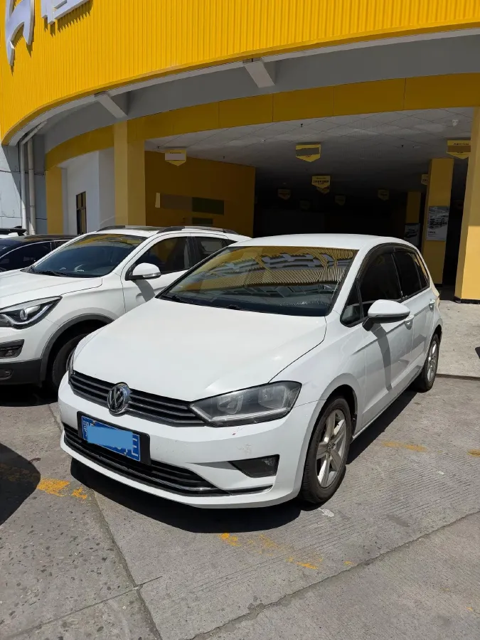 2016 Volkswagen Golf Sportsvan 1.4T 131HP L4 7DCT,autocango,china used car exporter,china ev exporter,chinese used car exporter,chinese used ev exporter