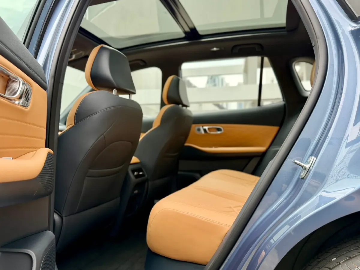 2025 BYD Sea Lion 05 DM-i 1.5L 101HP L4 E-CVT PHEV 18.3KWH,autocango,china used car exporter,china ev exporter,chinese used car exporter,chinese used ev exporter