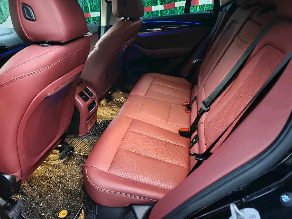 2022 BMW X3 2.0T 184HP L4 8AT,autocango,china used car exporter,china ev exporter,chinese used car exporter,chinese used ev exporter