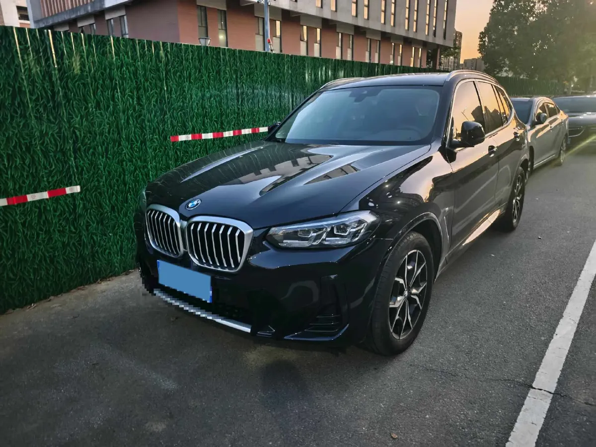2022 BMW X3 2.0T 184HP L4 8AT,autocango,china used car exporter,china ev exporter,chinese used car exporter,chinese used ev exporter