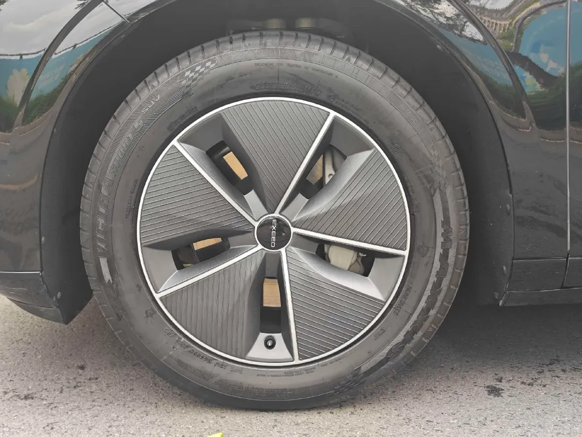 2024 Exceed Sterra ET REEV 156HP REEV 32KWH,autocango,china used car exporter,china ev exporter,chinese used car exporter,chinese used ev exporter