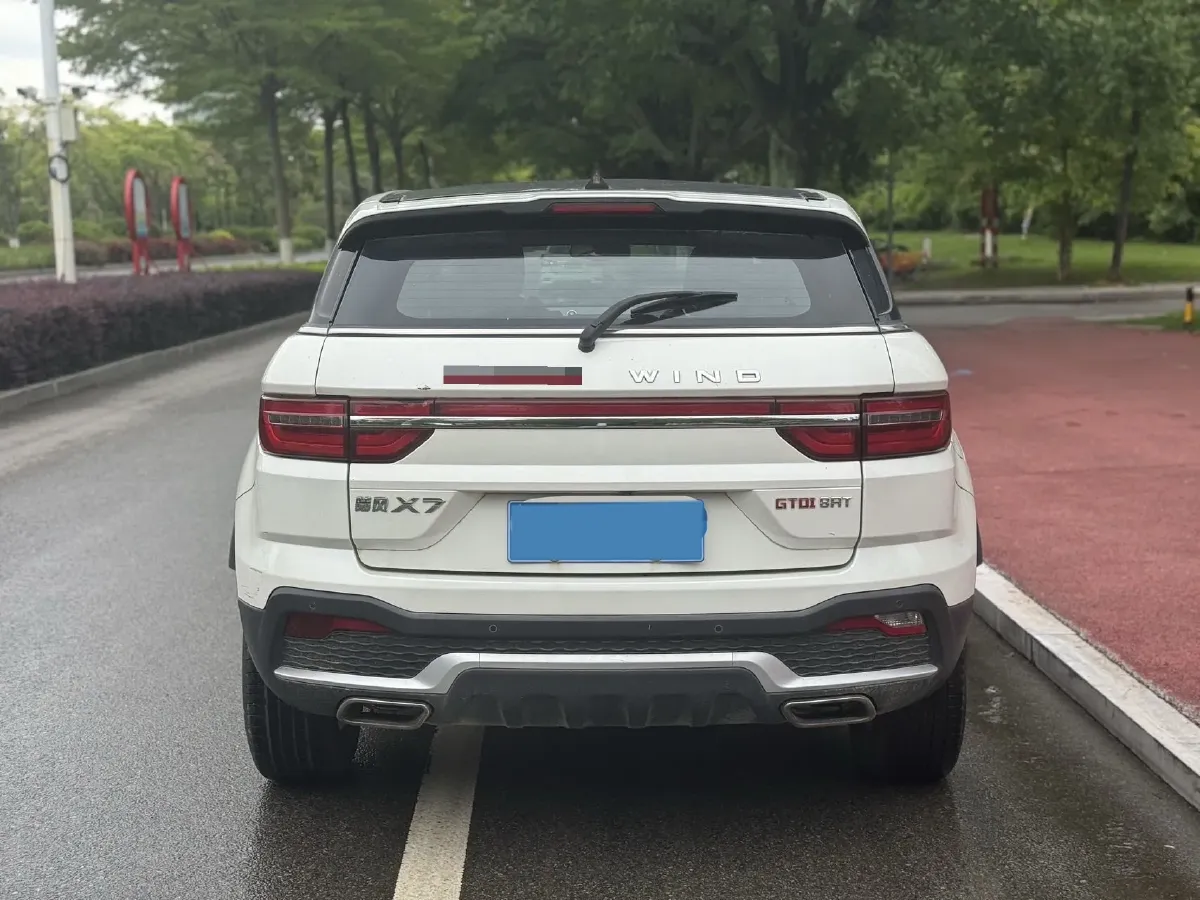 2018 Landwind X7 1.5T 163HP L4 8AT,autocango,china used car exporter,china ev exporter,chinese used car exporter,chinese used ev exporter