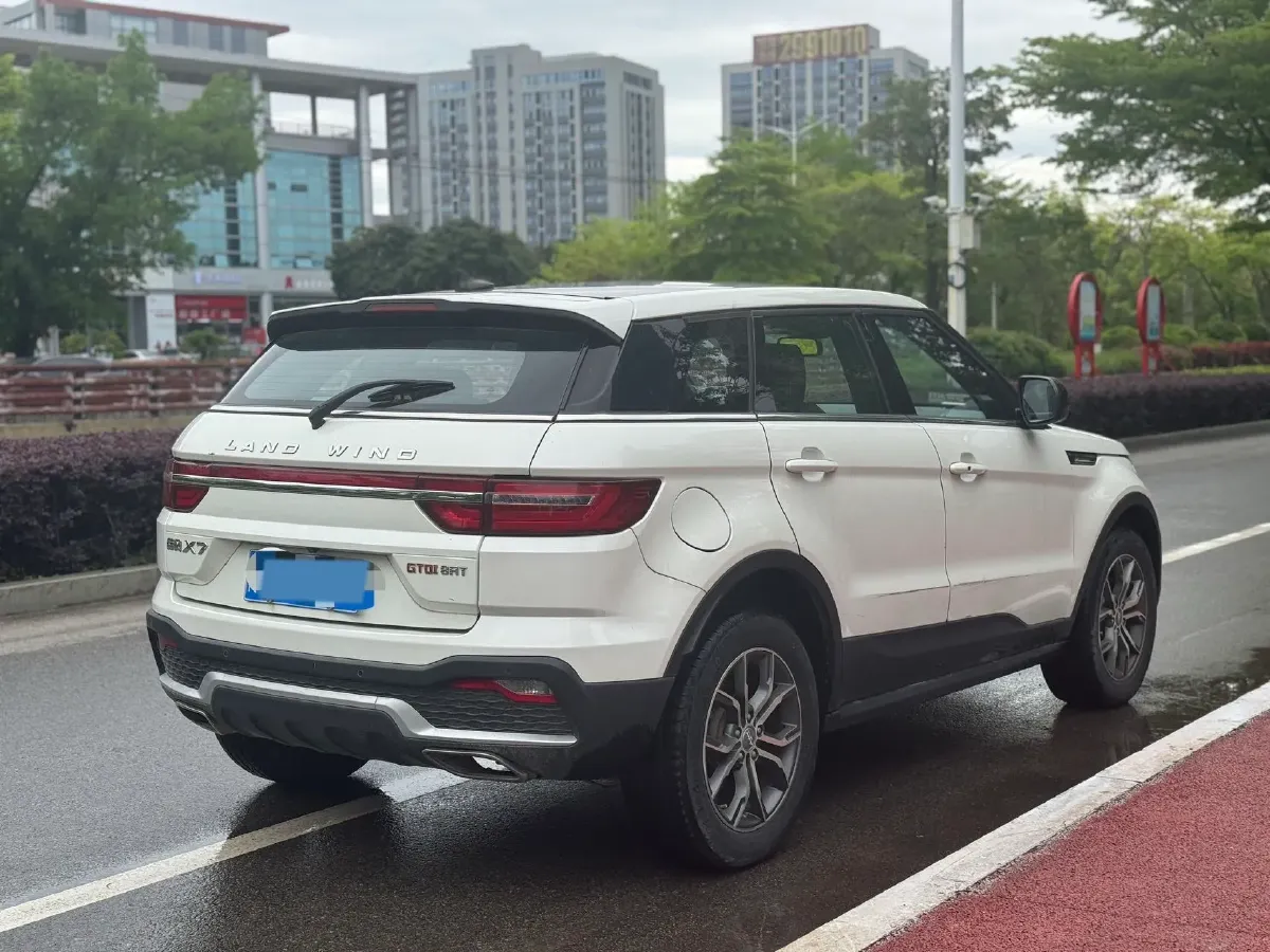 2018 Landwind X7 1.5T 163HP L4 8AT,autocango,china used car exporter,china ev exporter,chinese used car exporter,chinese used ev exporter