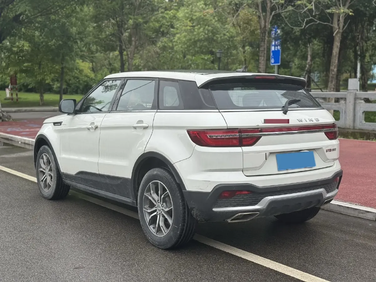 2018 Landwind X7 1.5T 163HP L4 8AT,autocango,china used car exporter,china ev exporter,chinese used car exporter,chinese used ev exporter