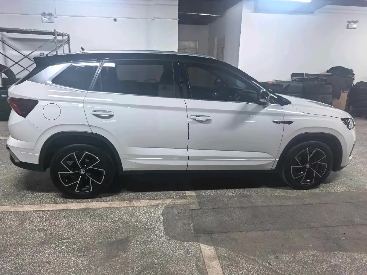 2022 Skoda Kamiq 1.5L 112HP L4 6AT,autocango,china used car exporter,china ev exporter,chinese used car exporter,chinese used ev exporter