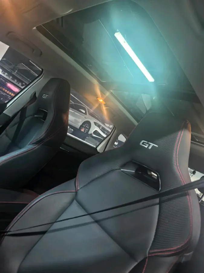 2022 Skoda Kamiq 1.5L 112HP L4 6AT,autocango,china used car exporter,china ev exporter,chinese used car exporter,chinese used ev exporter