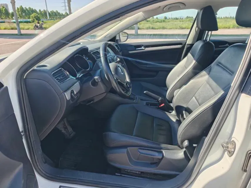 2018 JMC YuSheng S350 2.0T 141HP L4 6AT,autocango,china used car exporter,china ev exporter,chinese used car exporter,chinese used ev exporter