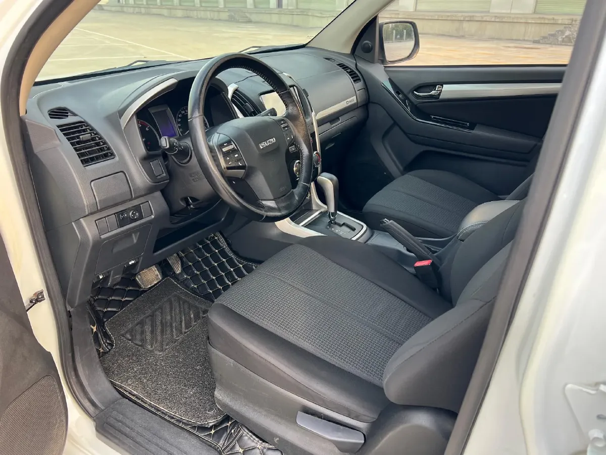 2018 JMC YuSheng S350 2.0T 141HP L4 6AT,autocango,china used car exporter,china ev exporter,chinese used car exporter,chinese used ev exporter