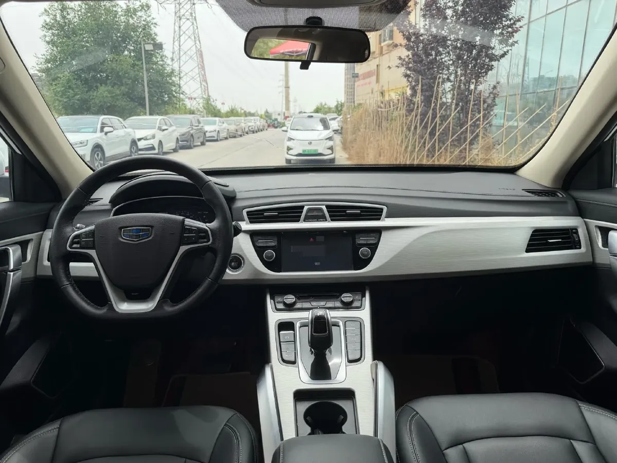 2020 Roewe i6 1.5T 169HP L4 7DCT,autocango,china used car exporter,china ev exporter,chinese used car exporter,chinese used ev exporter
