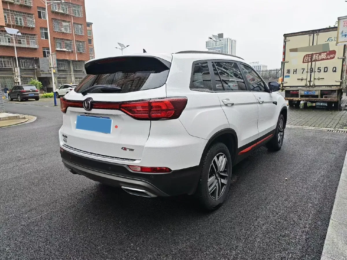 2022 ChangAn CS75 1.5T 180HP L4 7DCT,autocango,china used car exporter,china ev exporter,chinese used car exporter,chinese used ev exporter