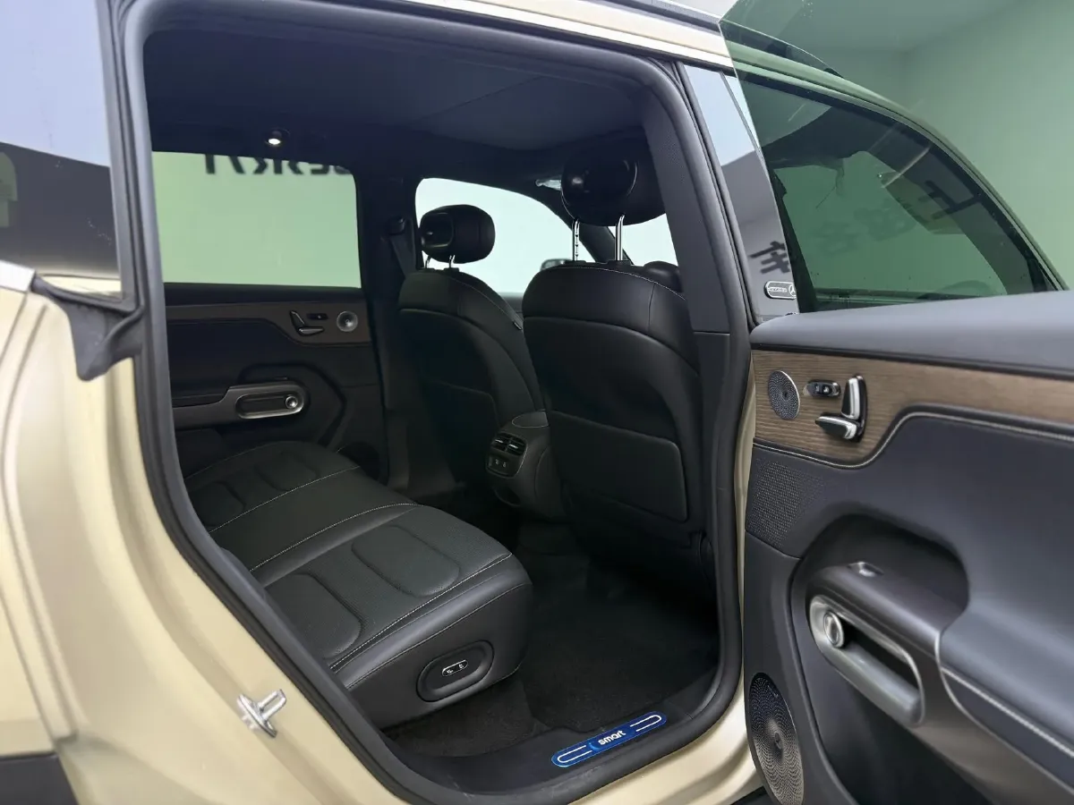 2024 Smart smart Elf 5 BEV 76KWH,autocango,china used car exporter,china ev exporter,chinese used car exporter,chinese used ev exporter