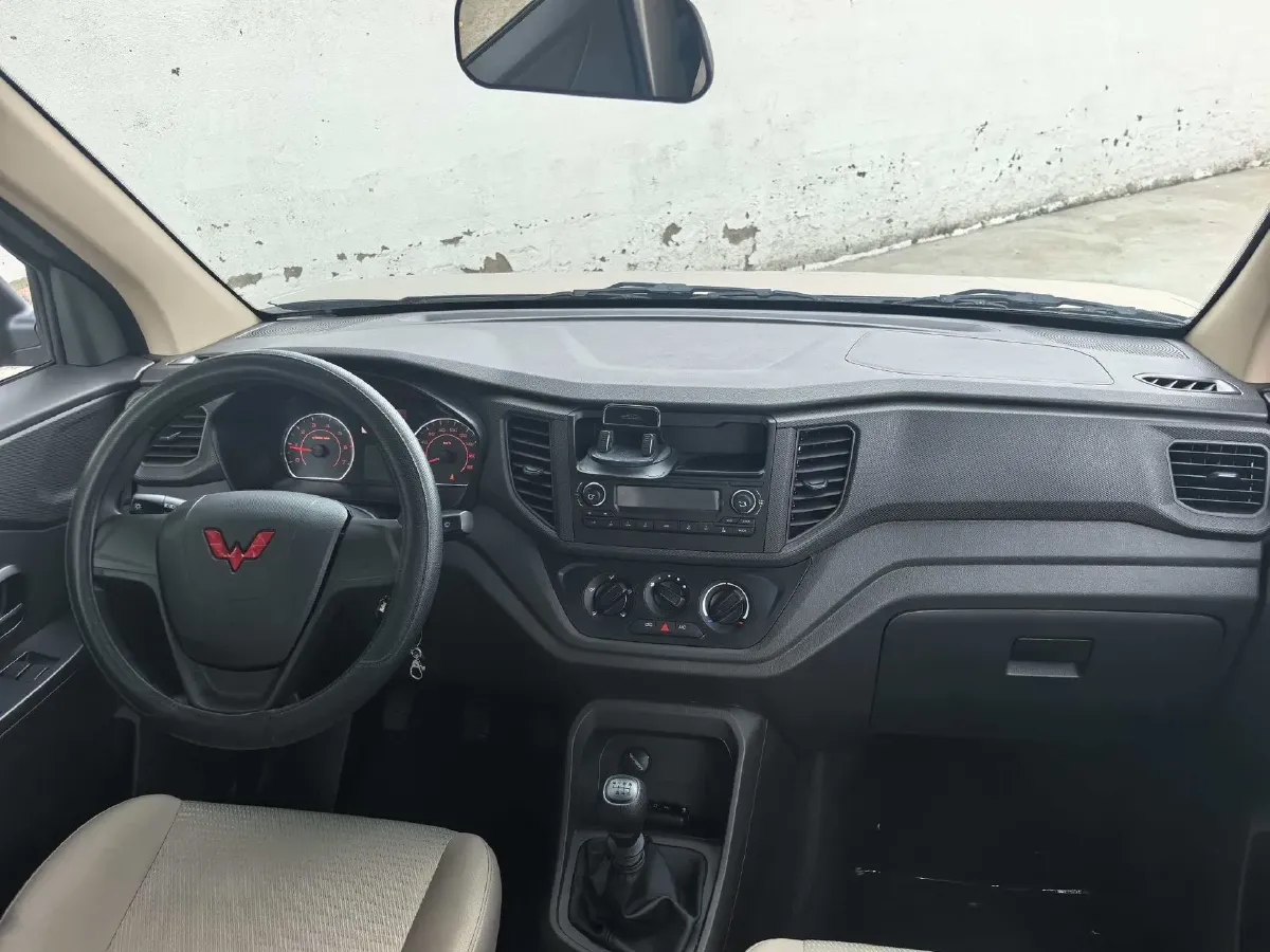 2022 JinBei Little Sea Lion X30 1.5L 102HP L4 5MT,autocango,china used car exporter,china ev exporter,chinese used car exporter,chinese used ev exporter