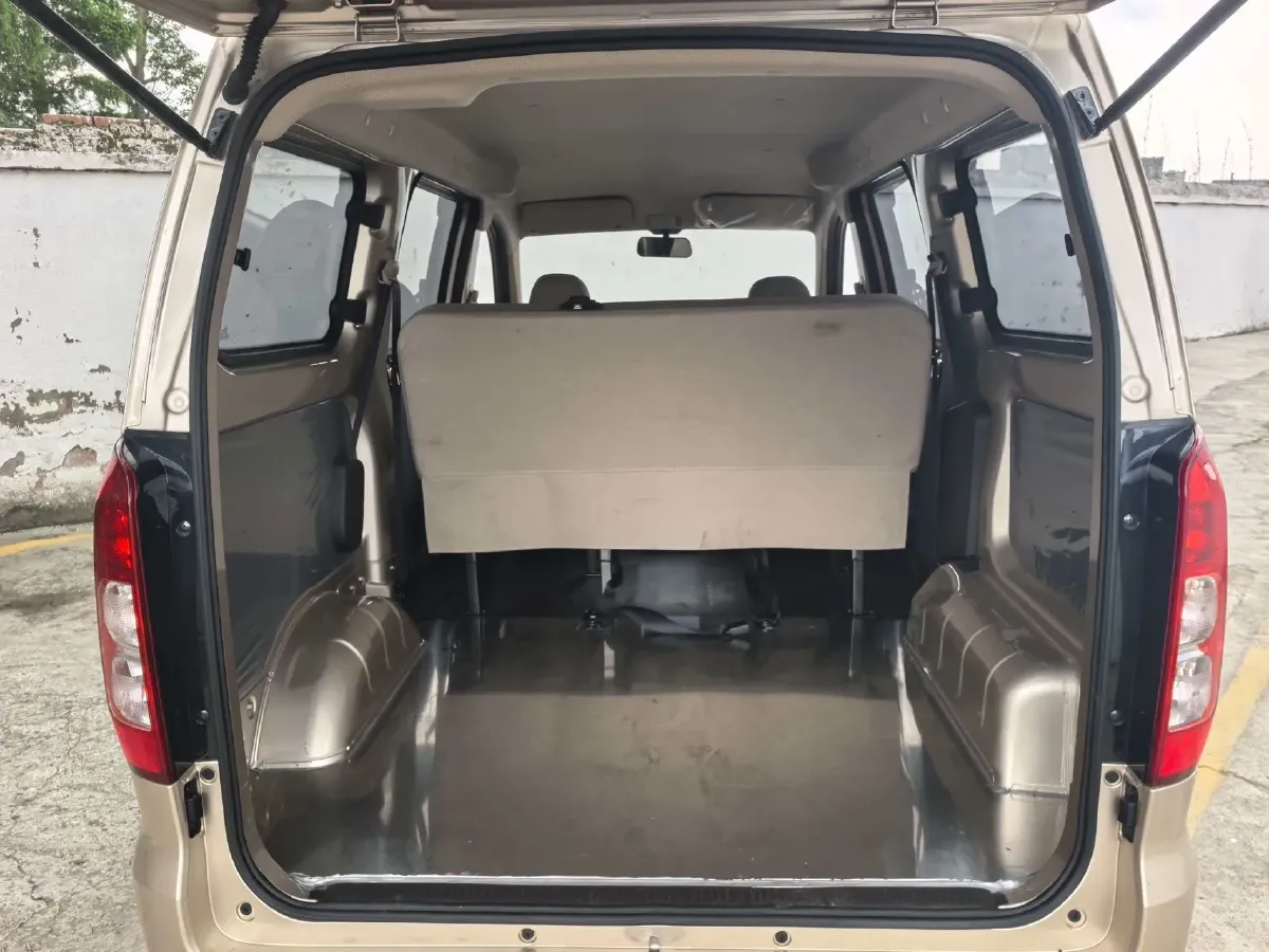 2022 JinBei Little Sea Lion X30 1.5L 102HP L4 5MT,autocango,china used car exporter,china ev exporter,chinese used car exporter,chinese used ev exporter
