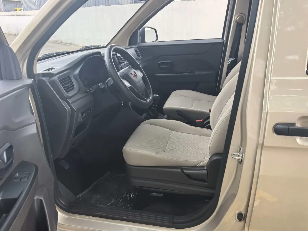 2022 JinBei Little Sea Lion X30 1.5L 102HP L4 5MT,autocango,china used car exporter,china ev exporter,chinese used car exporter,chinese used ev exporter