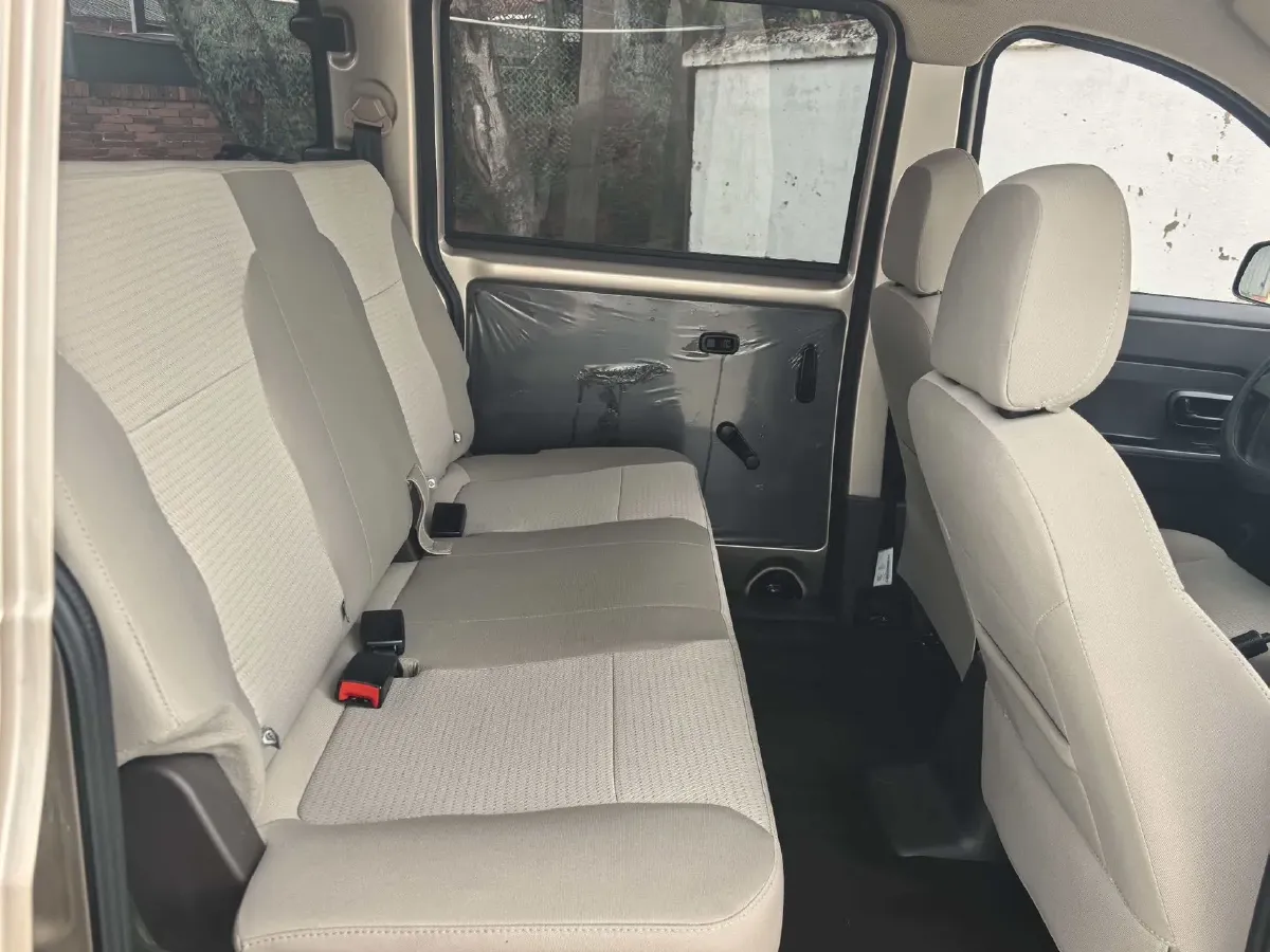 2022 JinBei Little Sea Lion X30 1.5L 102HP L4 5MT,autocango,china used car exporter,china ev exporter,chinese used car exporter,chinese used ev exporter