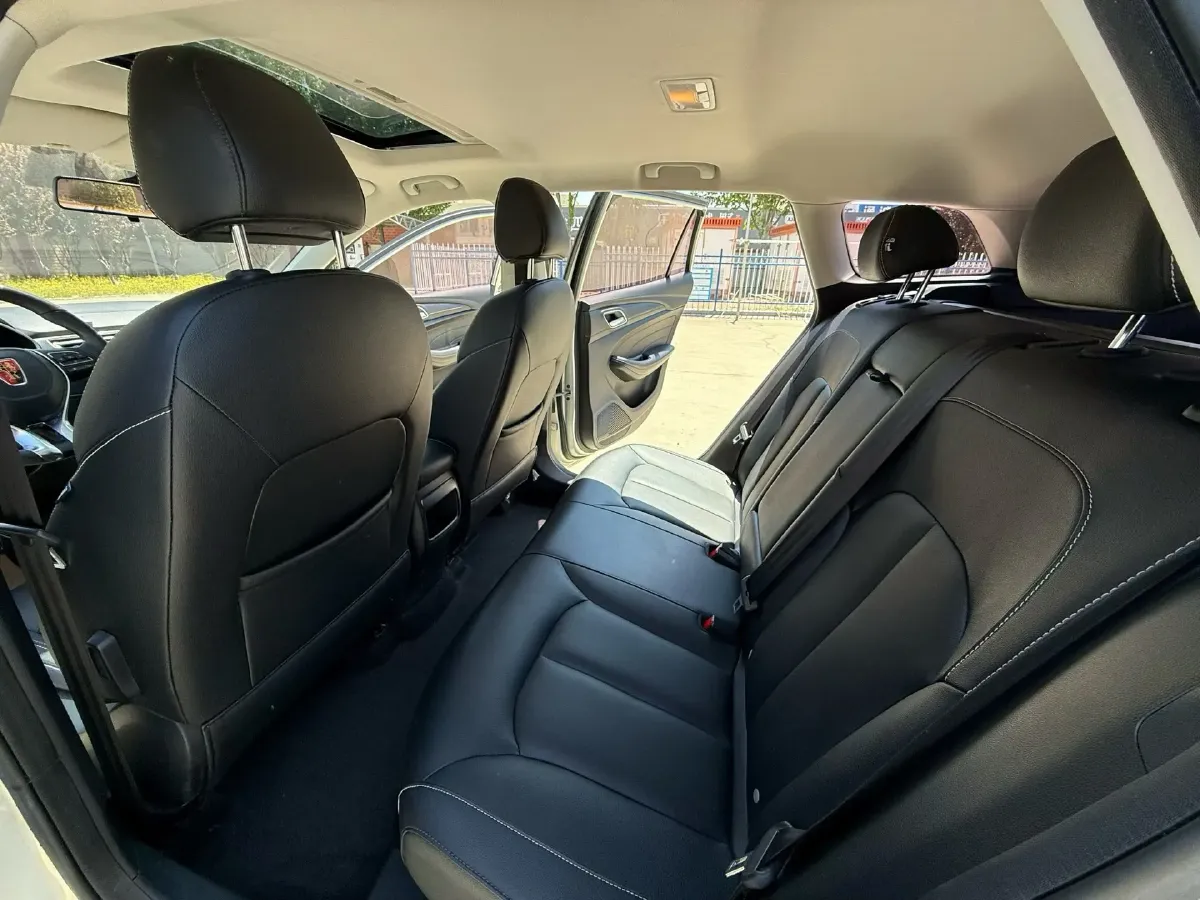 2018 Roewe Ei5 BEV 35KWH,autocango,china used car exporter,china ev exporter,chinese used car exporter,chinese used ev exporter