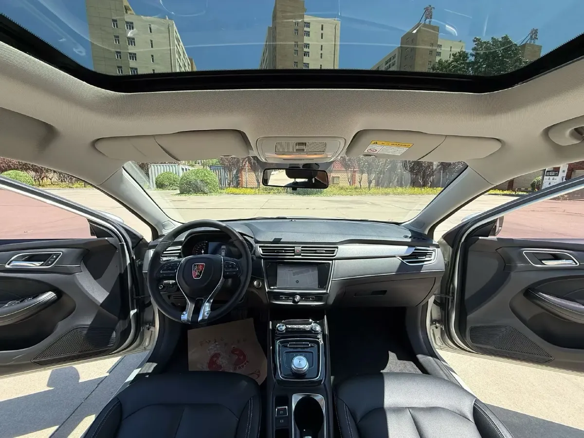 2018 Roewe Ei5 BEV 35KWH,autocango,china used car exporter,china ev exporter,chinese used car exporter,chinese used ev exporter