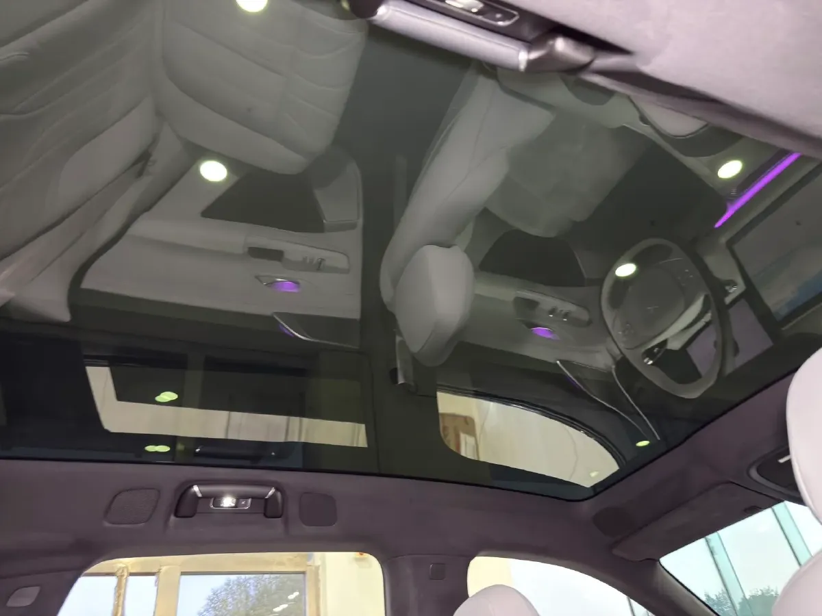 2025 Xpeng G9 BEV 79KWH,autocango,china used car exporter,china ev exporter,chinese used car exporter,chinese used ev exporter