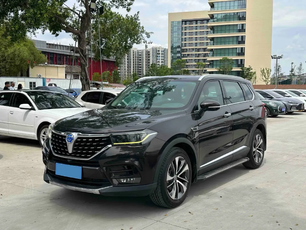 2018 Brilliance Auto V7 1.6T 204HP L4 7DCT,autocango,china used car exporter,china ev exporter,chinese used car exporter,chinese used ev exporter