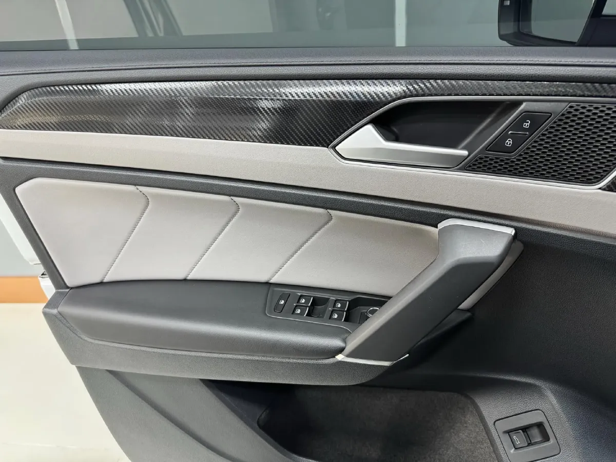 2023 Volkswagen Tayron GTE 1.4T 150HP L4 6DCT PHEV 13KWH,autocango,china used car exporter,china ev exporter,chinese used car exporter,chinese used ev exporter