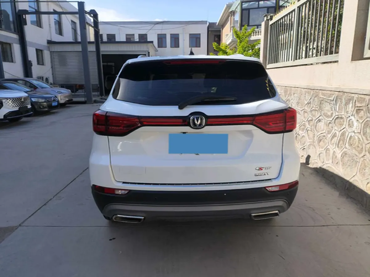 2021 ChangAn CS75 1.5T 178HP L4 6MT,autocango,china used car exporter,china ev exporter,chinese used car exporter,chinese used ev exporter