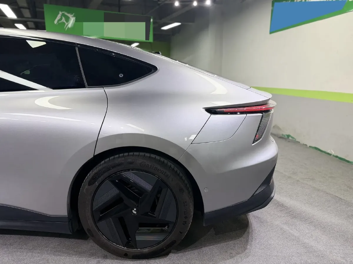 2024 JiYue 07 BEV 100KWH,autocango,china used car exporter,china ev exporter,chinese used car exporter,chinese used ev exporter
