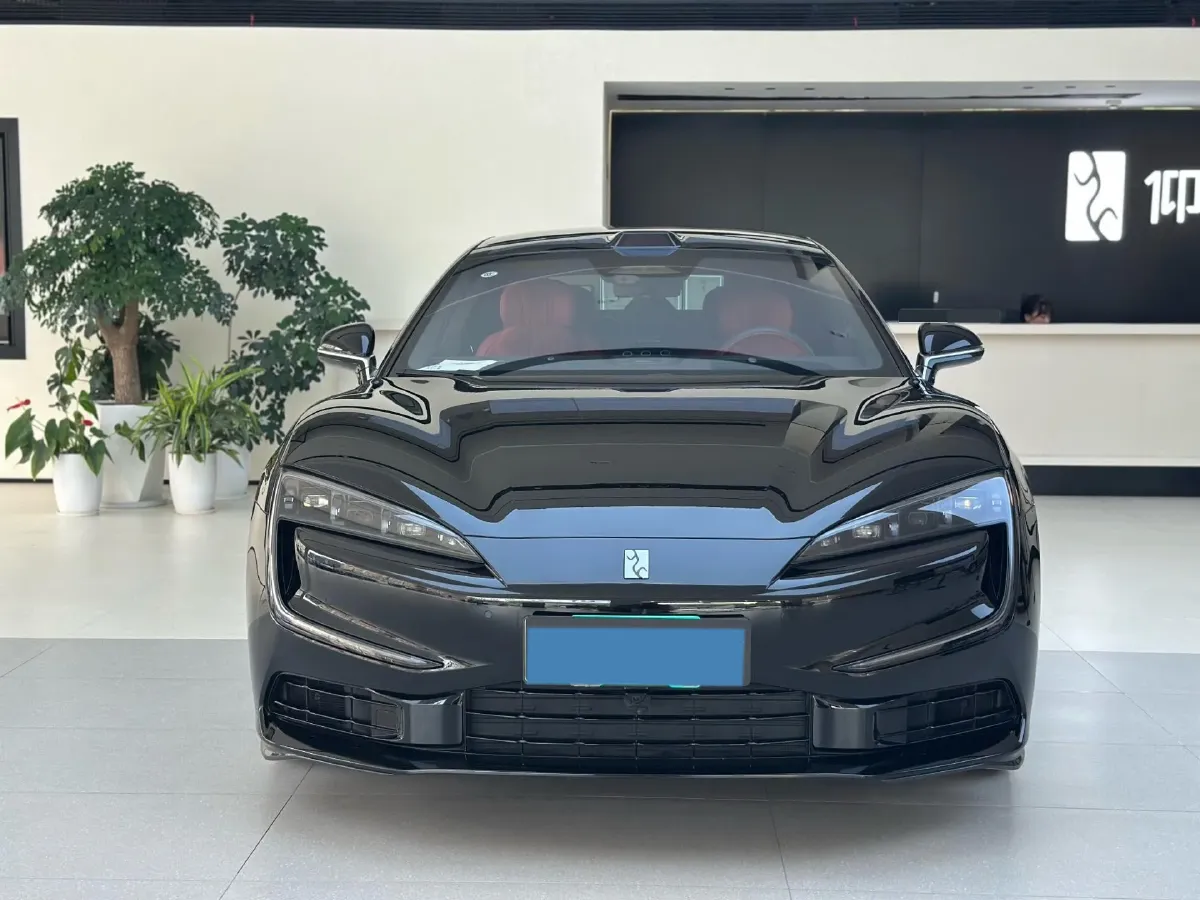 2025 YangWang U7 2.0T 245HP H4 E-CVT PHEV 52.4KWH,autocango,china used car exporter,china ev exporter,chinese used car exporter,chinese used ev exporter