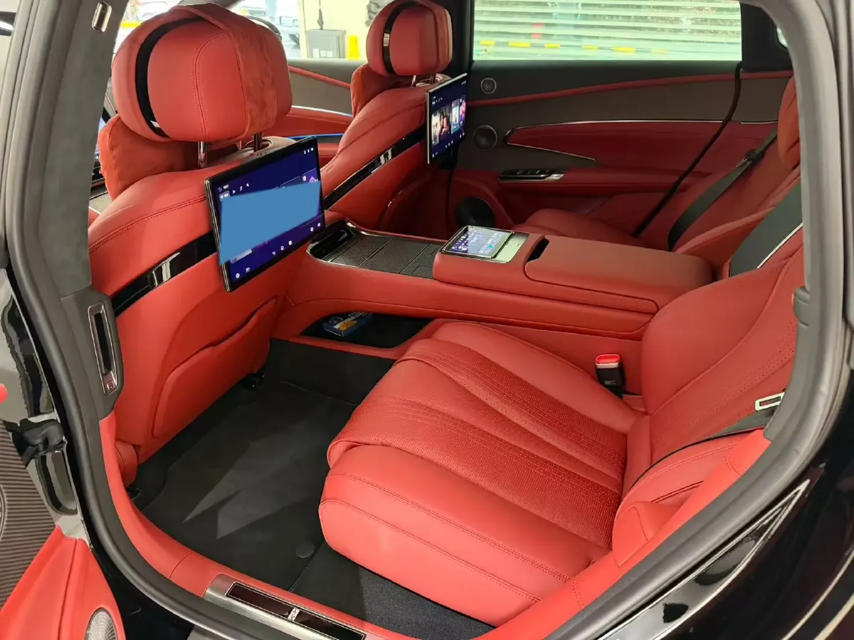 2025 YangWang U7 2.0T 245HP H4 E-CVT PHEV 52.4KWH,autocango,china used car exporter,china ev exporter,chinese used car exporter,chinese used ev exporter