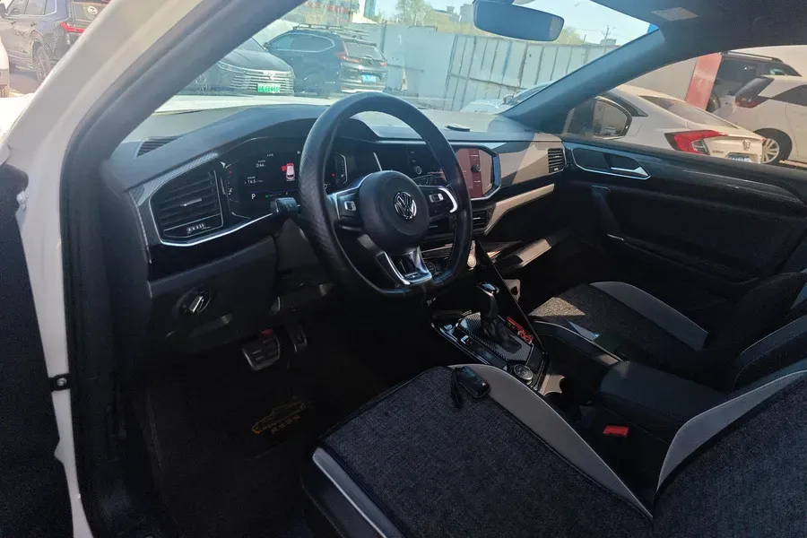 2019 Mercedes-Benz GLA Class 1.6T 156HP L4 7DCT,autocango,china used car exporter,china ev exporter,chinese used car exporter,chinese used ev exporter