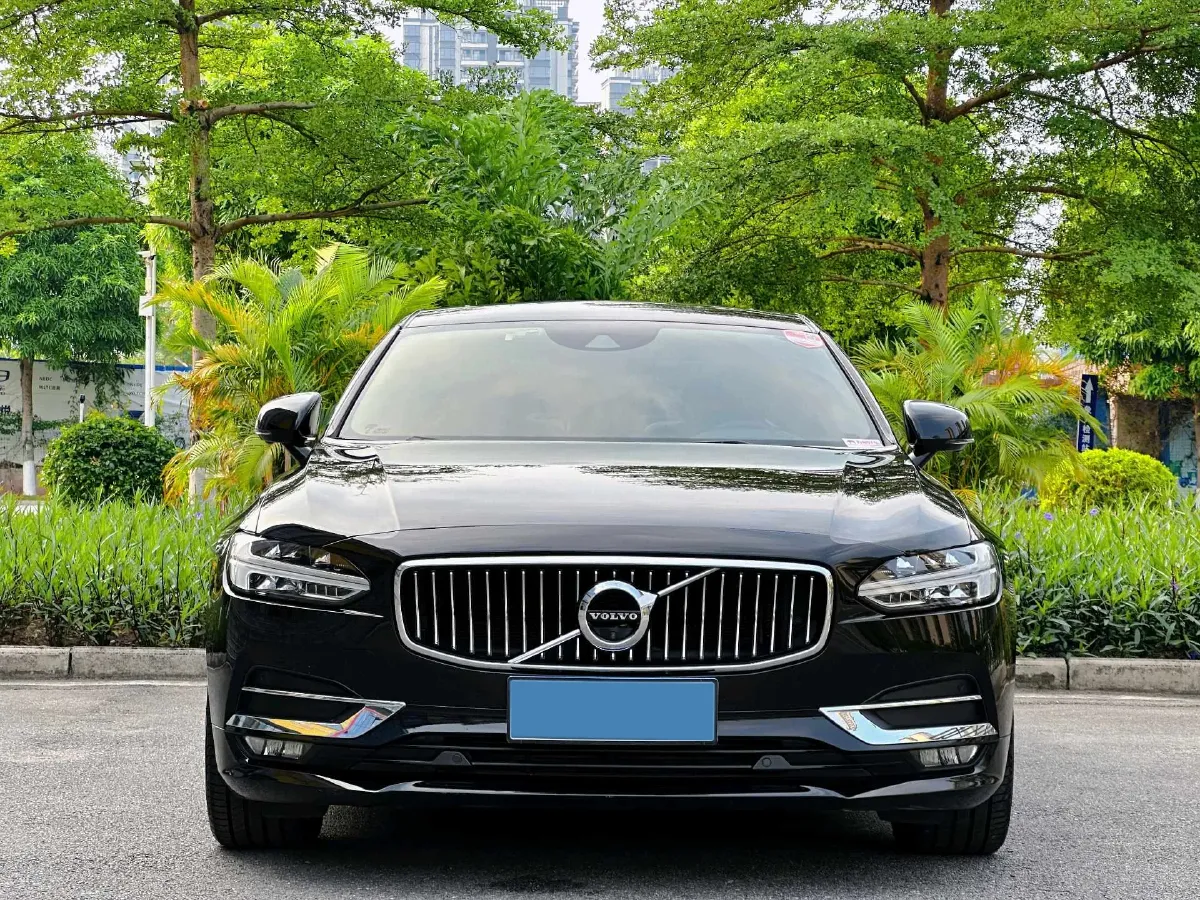 2019 Infiniti Q70 2.0T 211HP L4 7AT,autocango,china used car exporter,china ev exporter,chinese used car exporter,chinese used ev exporter