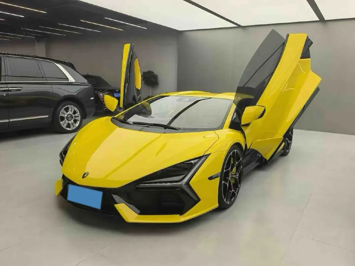 2023 Lamborghini Revuelto 6.5L 826HP V12 8DCT PHEV 3.8KWH,autocango,china used car exporter,china ev exporter,chinese used car exporter,chinese used ev exporter