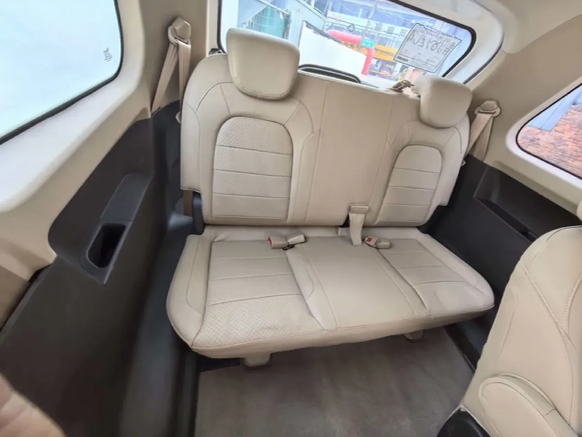 2021 Yema SiPaiKa 1.5L 109HP L4 5MT,autocango,china used car exporter,china ev exporter,chinese used car exporter,chinese used ev exporter