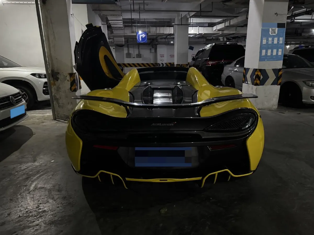 2019 McLaren 570 3.8T 570HP V8 7DCT,autocango,china used car exporter,china ev exporter,chinese used car exporter,chinese used ev exporter
