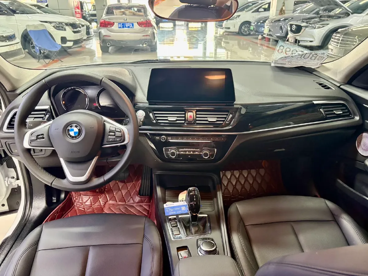 2022 BMW 1 Series 1.5T 140HP L3 7DCT,autocango,china used car exporter,china ev exporter,chinese used car exporter,chinese used ev exporter