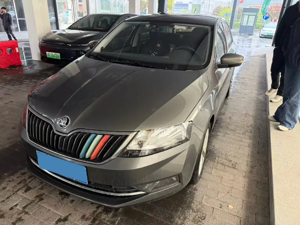 2019 SWM G01 1.5T 156HP L4 6AT,autocango,china used car exporter,china ev exporter,chinese used car exporter,chinese used ev exporter