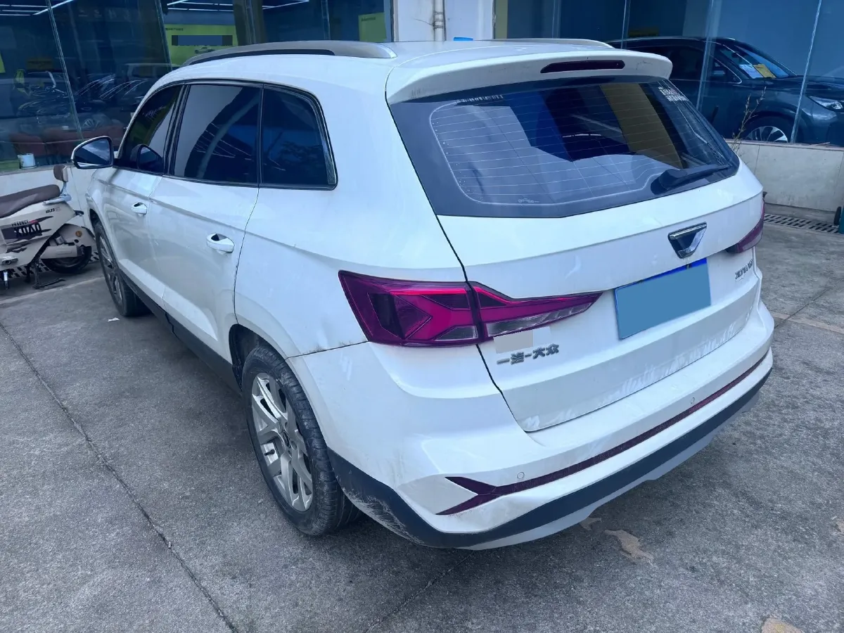 2023 Jetta VS7 1.4T 150HP L4 6AT,autocango,china used car exporter,china ev exporter,chinese used car exporter,chinese used ev exporter