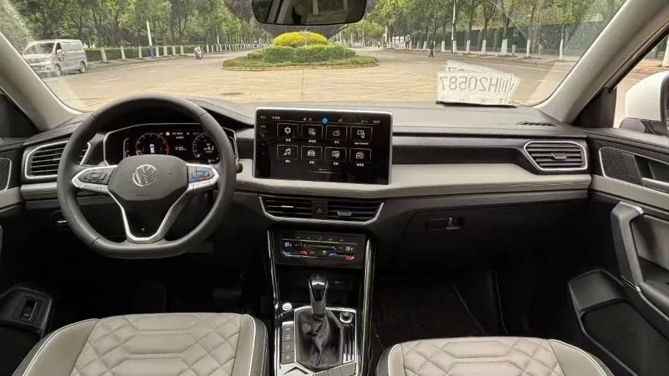 2023 Volkswagen Tayron 2.0T 186HP L4 7DCT,autocango,china used car exporter,china ev exporter,chinese used car exporter,chinese used ev exporter