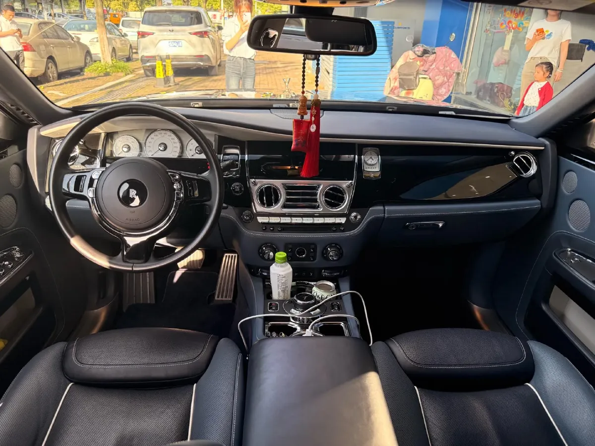 2018 Rolls-Royce Ghost 6.6T 571HP V12 8AT,autocango,china used car exporter,china ev exporter,chinese used car exporter,chinese used ev exporter